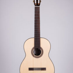 Duke Konzertgitarre Student F 4/4